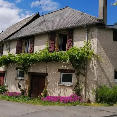 Maison familiale coteaux de la Vézère