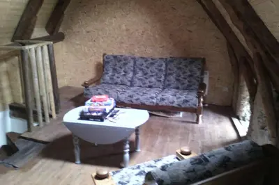 Coin salon dans l'établissement Maison de montagne