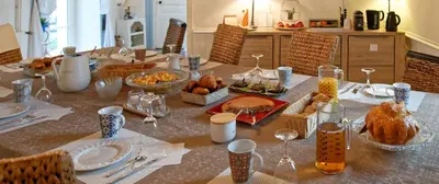Nourriture dans la maison d'hôtes ou à proximité