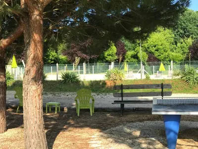 Jardin de l'établissement Camping Le Mondou