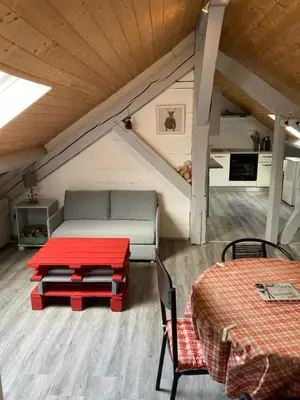 Coin salon dans l'établissement Appartement F3