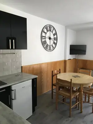 Cuisine ou kitchenette dans l'établissement Appartement au pied des pistes