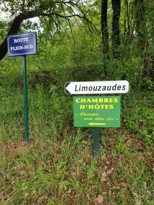 Certificat, récompense, panneau ou autre document affiché dans l'établissement Domaine mon doux rêve