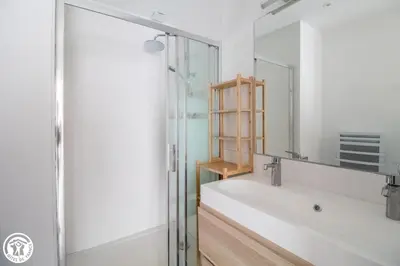Salle de bains dans l'établissement Gîte de Granit GRIS