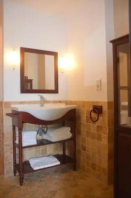 Salle de bains dans l'établissement L'ère du temps