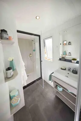 Cuisine ou kitchenette dans l'établissement LE MONDOU