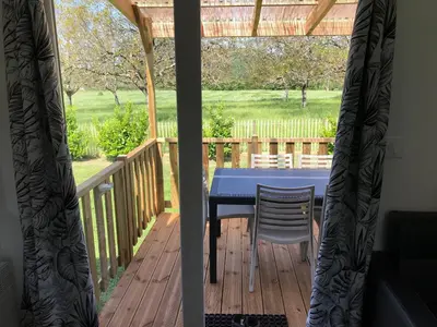 Balcon ou terrasse dans l'établissement LE MONDOU