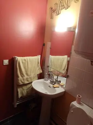 Salle de bains dans l'établissement Appartement double centre de LIMOGES