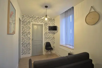 Télévision ou salle de divertissement dans l'établissement Villa Jean Julien - Le Capucin - Wifi - 1 chambre - 4 personnes