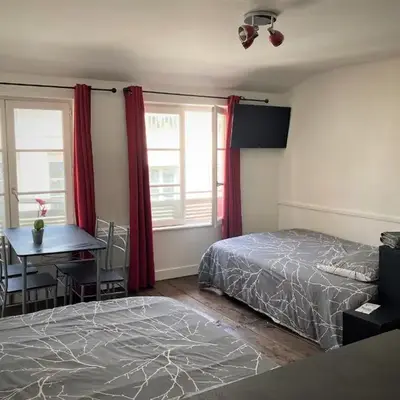 STUDIO double dans centre de LIMOGES WIFI