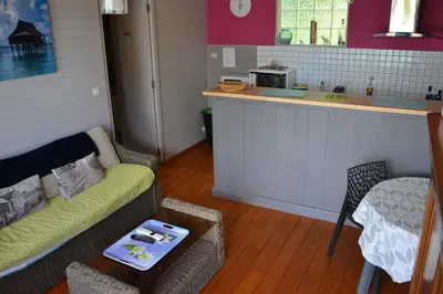 Cuisine ou kitchenette dans l'établissement Bienvenue dans notre Gîte