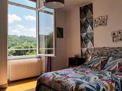 Plan de l'établissement Appartement chaleureux de 82M2 proche de Vulcania