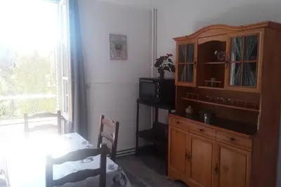 Plan de l'établissement Appartement chaleureux de 82M2 proche de Vulcania