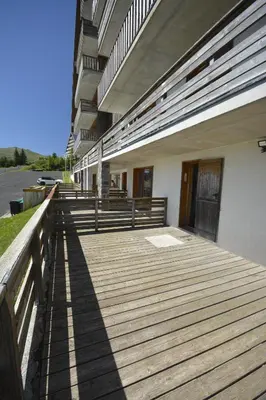Balcon ou terrasse dans l'établissement Super Besse Apartment