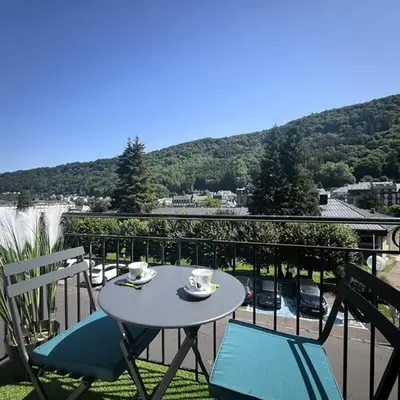 T2 BIS rénové au Mont-Dore avec wifi proche des Thermes - FR-1-608-12