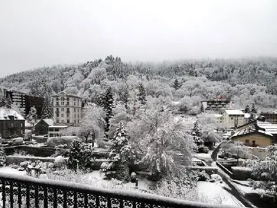 L'établissement Mont-Dore T2 avec balcon et accès WIFI pour 4 personnes - FR-1-608-86 en hiver
