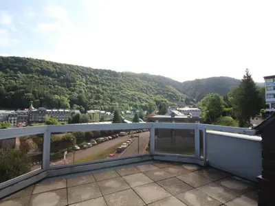 Vue générale sur la montagne ou vue sur la montagne depuis l'appartement