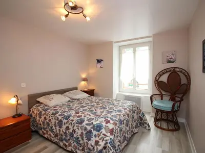 Un ou plusieurs lits dans un hébergement de l'établissement T2 central proche thermes avec wifi - FR-1-608-183