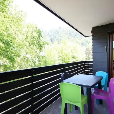 Mont-Dore T2 avec Balcon et Garage Privé - FR-1-608-133