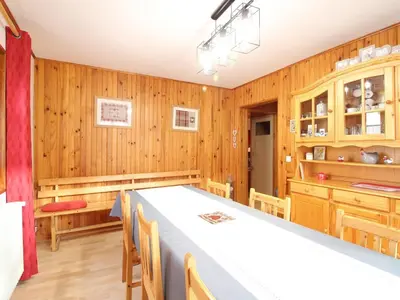 Plan de l'établissement Chalet 6 pièces, 8 pers, proche centre, WIFI - FR-1-608-4