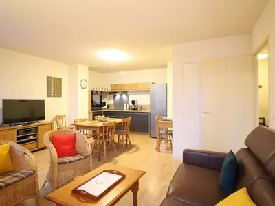 Cuisine ou kitchenette dans l'établissement T2 bis avec WIFI et parking en centre-ville, proche des Thermes - FR-1-608-56