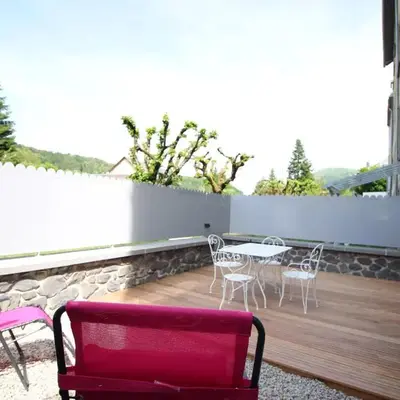 Beau T2 avec terrasse