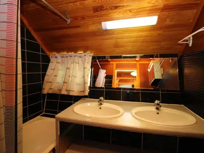 Plan de l'établissement Chalet Mont-Dore 9 pers, cheminée, terrasse, WiFi - FR-1-608-88