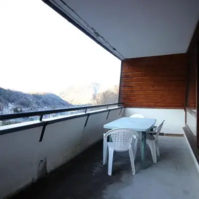 Appartement T3 50m² avec parking privatif au Mont-Dore - FR-1-608-157