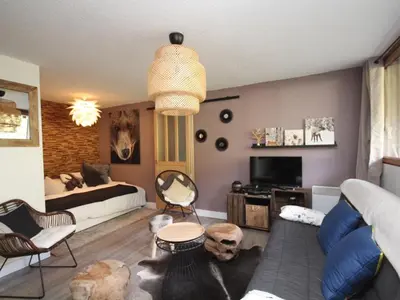 Coin salon dans l'établissement T2 Bis au Pied des Pistes - Capacité 4 Pers. - FR-1-608-142