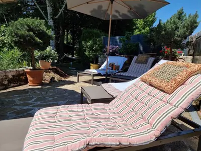 Jardin de l'établissement Maison d'hôtes Les jardins Saint Eloi
