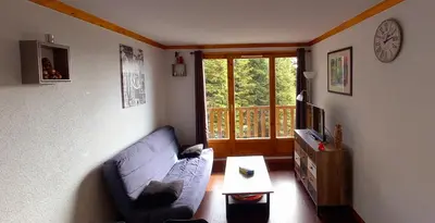 Télévision ou salle de divertissement dans l'établissement superbesse Appartement 4-6 pers. 2 ch. Dans résidence 3 étoile avec piscine