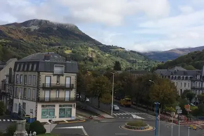 Vue générale sur la montagne ou vue sur la montagne depuis l'appartement