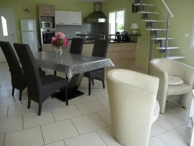 Cuisine ou kitchenette dans l'établissement Charmante maison avec Wifi et parking près de Sarlat - FR-1-616-116
