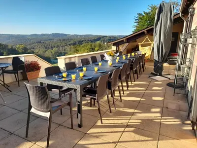 Vue générale sur la montagne ou vue sur la montagne depuis la maison de vacances