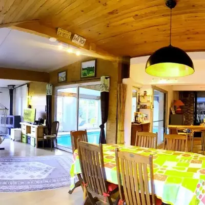 Maison conviviale 8 personne avec piscine intérieure