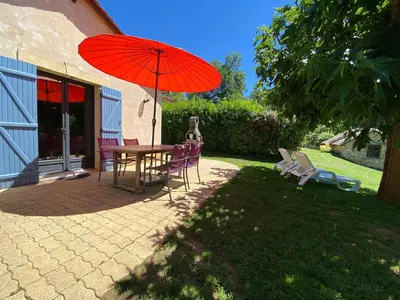 Jardin de l'établissement Gites Le Pagus