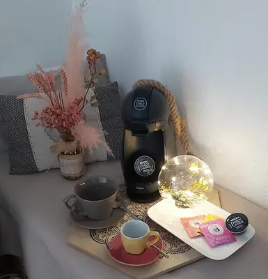 Boissons dans l'établissement Chambre climatisée au cœur de brive avec téléviseur connecté wifi Netflix