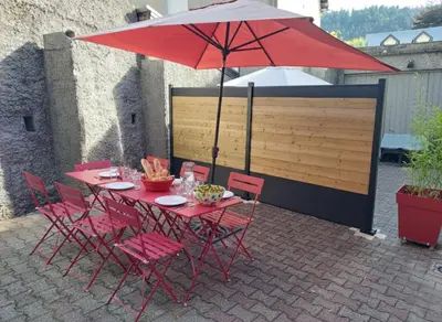 Balcon ou terrasse dans l'établissement Villa Jean Julien - Les Cascades - Wifi - 2 chambres - 6 personnes - Terrasse