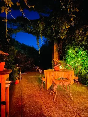 Jardin de l'établissement Hôtel de famille L.F.M.A.L.