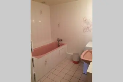 Salle de bains dans l'établissement Appartement spacieux 78m2 plein centre, balcon, jusqu’à 6 personnes