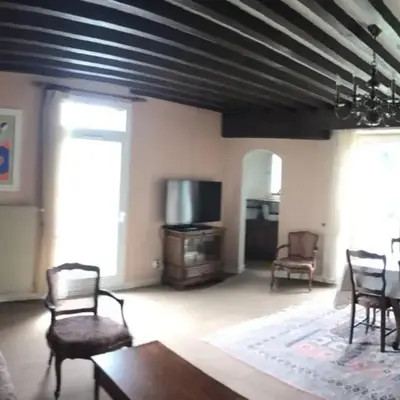Appartement spacieux 78m2 plein centre