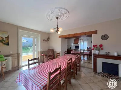 Cuisine ou kitchenette dans l'établissement Maison confortable près de Sarlat avec jardin et wifi - FR-1-616-144