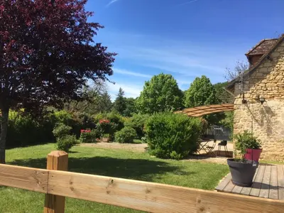 Jardin de l'établissement Charmante maison périgourdine près de Hautefort - FR-1-616-167