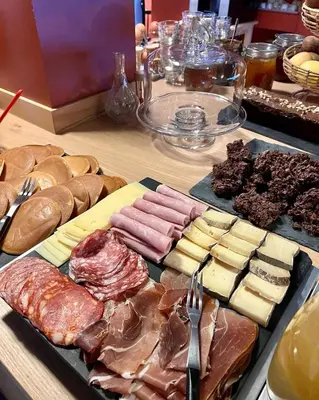 Nourriture dans l'hôtel ou à proximité