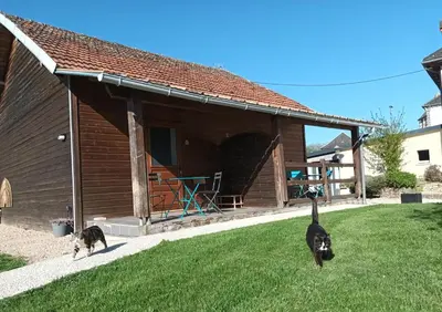 Animal ou animaux domestique(s) séjournant avec des clients dans l'établissement Le Miraillet, chambre hôte