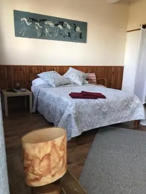 Un ou plusieurs lits dans un hébergement de l'établissement Glynns at Club Correze