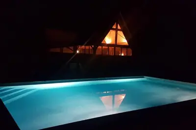 Piscine de l'établissement Gite la Balme ou située à proximité