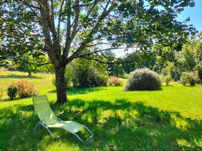 Jardin de l'établissement Gite la Balme