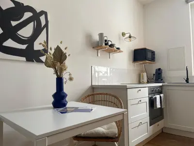 Cuisine ou kitchenette dans l'établissement Maison Yuki - Bleu Alpin - Netflix & Parking gratuit