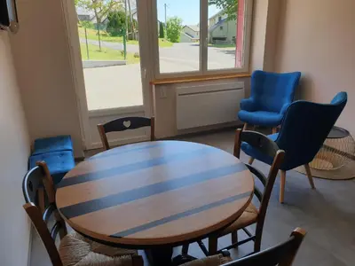 Coin salon dans l'établissement T2 CHEZ LE MARECHAL à NEBOUZAT